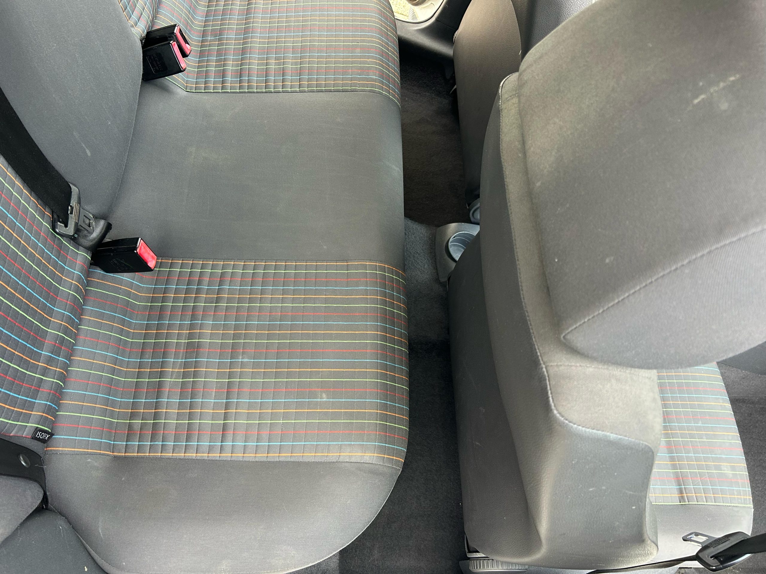 Koliko često treba kemijski čistiti auto-sjedala?